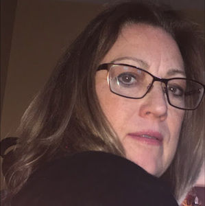 Meet your Posher, Deborah